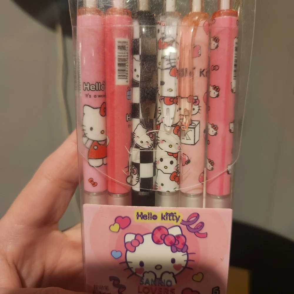 Hello Kitty Party Pen Set - Pink, Purple, Black